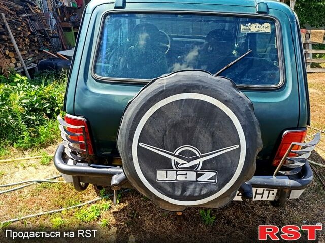 Зеленый ВАЗ Нива, объемом двигателя 1.7 л и пробегом 98 тыс. км за 1790 $, фото 4 на Automoto.ua