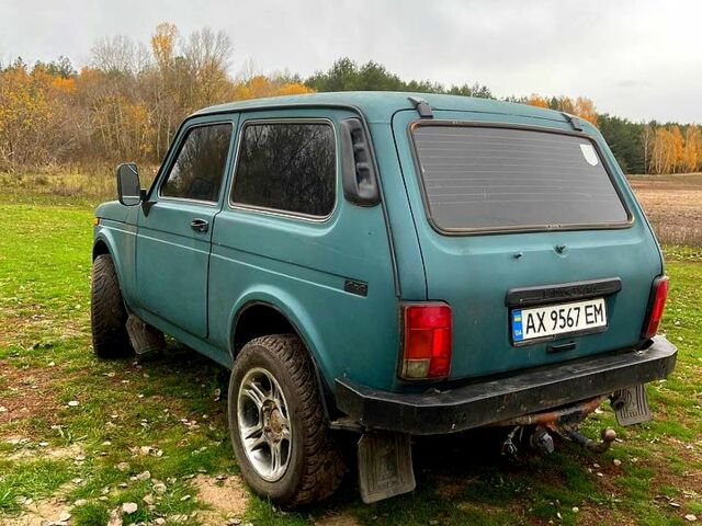 Зеленый ВАЗ Нива, объемом двигателя 1.7 л и пробегом 235 тыс. км за 2700 $, фото 1 на Automoto.ua