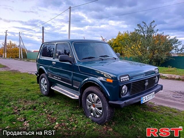 Зелений ВАЗ Нива, об'ємом двигуна 1.7 л та пробігом 186 тис. км за 3000 $, фото 12 на Automoto.ua