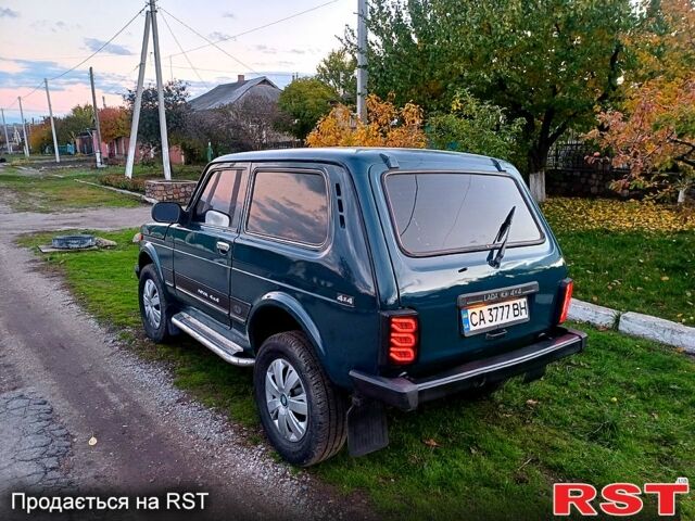 Зелений ВАЗ Нива, об'ємом двигуна 1.7 л та пробігом 186 тис. км за 3000 $, фото 1 на Automoto.ua