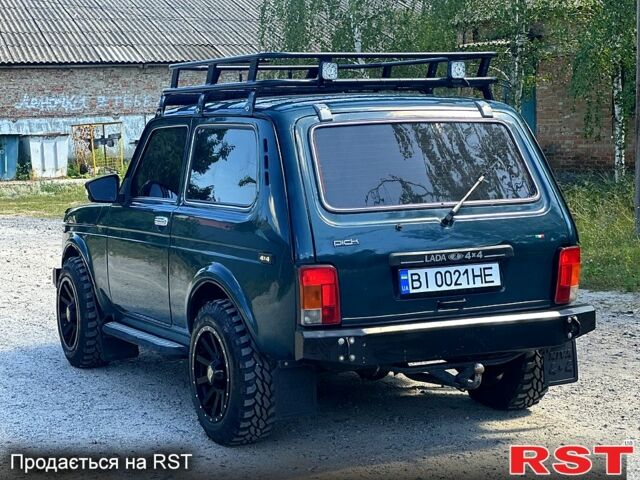 Зеленый ВАЗ Нива, объемом двигателя 1.7 л и пробегом 160 тыс. км за 4650 $, фото 6 на Automoto.ua