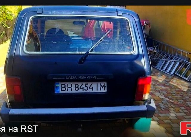 Зеленый ВАЗ Нива, объемом двигателя 1.7 л и пробегом 0 тыс. км за 4000 $, фото 2 на Automoto.ua