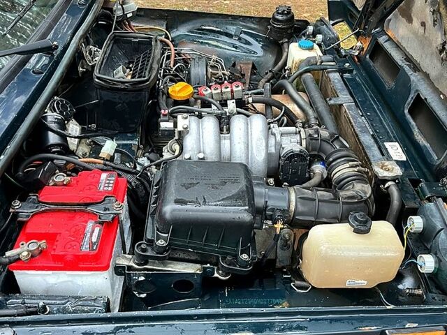 Зеленый ВАЗ Нива, объемом двигателя 1.7 л и пробегом 142 тыс. км за 3600 $, фото 11 на Automoto.ua