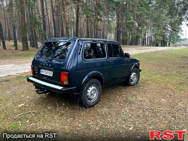 Зеленый ВАЗ Нива, объемом двигателя 1.7 л и пробегом 142 тыс. км за 3600 $, фото 4 на Automoto.ua