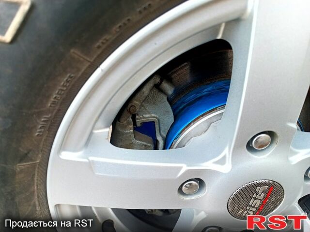 Помаранчевий ВАЗ Нива, об'ємом двигуна 1.5 л та пробігом 250 тис. км за 3800 $, фото 6 на Automoto.ua