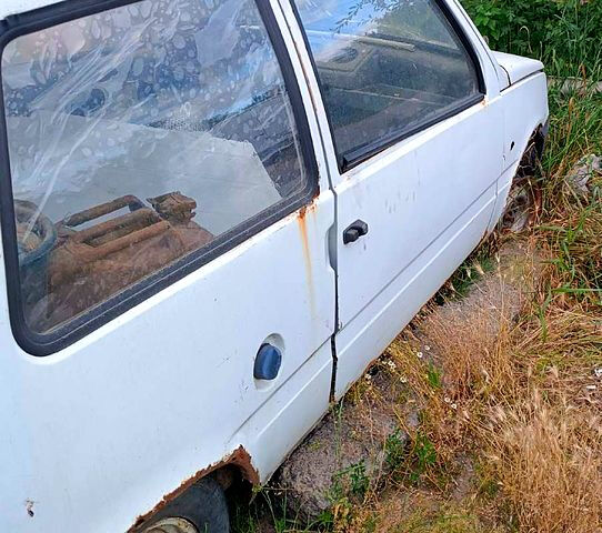 Белый ВАЗ Ока, объемом двигателя 0.8 л и пробегом 120 тыс. км за 190 $, фото 2 на Automoto.ua