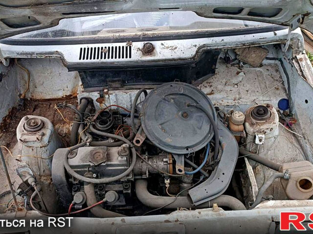 Белый ВАЗ Ока, объемом двигателя 0.8 л и пробегом 120 тыс. км за 190 $, фото 5 на Automoto.ua