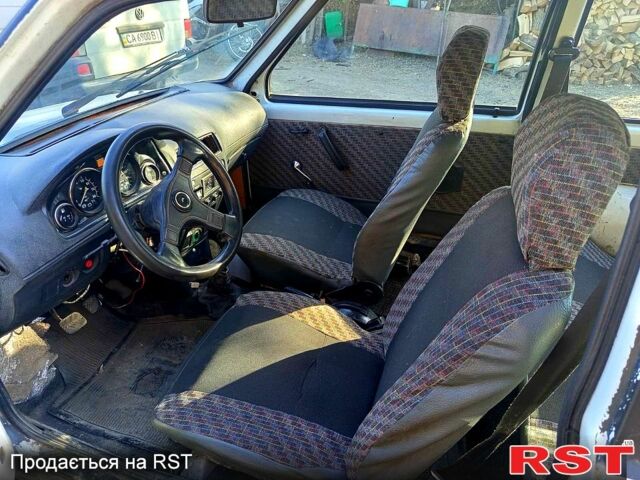 Белый ВАЗ Ока, объемом двигателя 0.7 л и пробегом 100 тыс. км за 520 $, фото 2 на Automoto.ua