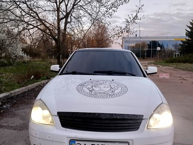 Білий ВАЗ Priora, об'ємом двигуна 1.6 л та пробігом 230 тис. км за 2150 $, фото 1 на Automoto.ua
