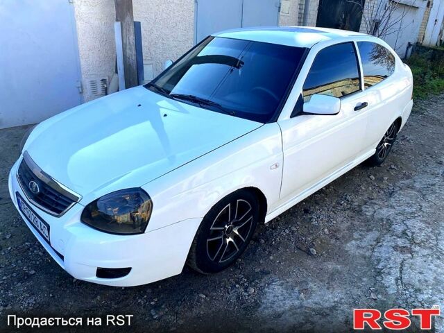 Білий ВАЗ Priora, об'ємом двигуна 1.6 л та пробігом 183 тис. км за 6200 $, фото 10 на Automoto.ua