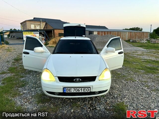 Білий ВАЗ Priora, об'ємом двигуна 1.6 л та пробігом 245 тис. км за 2850 $, фото 11 на Automoto.ua