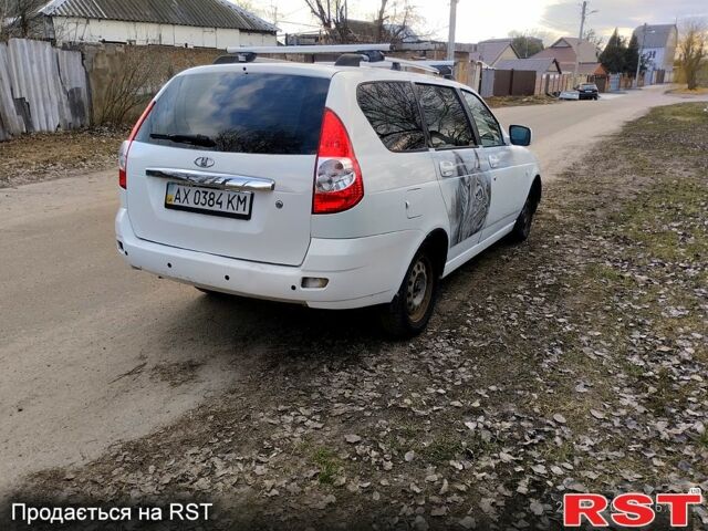 Белый ВАЗ Priora, объемом двигателя 1.6 л и пробегом 213 тыс. км за 1850 $, фото 2 на Automoto.ua