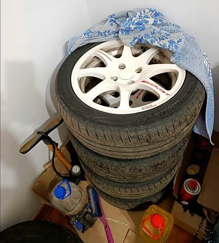 Белый ВАЗ Priora, объемом двигателя 1.6 л и пробегом 79 тыс. км за 4000 $, фото 10 на Automoto.ua