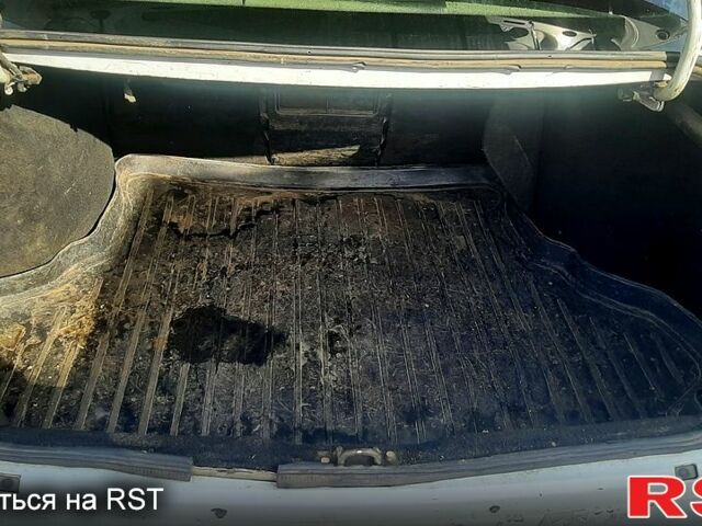 Белый ВАЗ Priora, объемом двигателя 1.6 л и пробегом 0 тыс. км за 2800 $, фото 8 на Automoto.ua