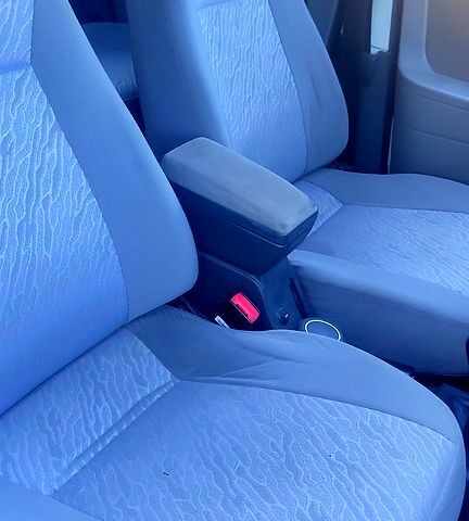 Белый ВАЗ Priora, объемом двигателя 1.6 л и пробегом 142 тыс. км за 2700 $, фото 11 на Automoto.ua