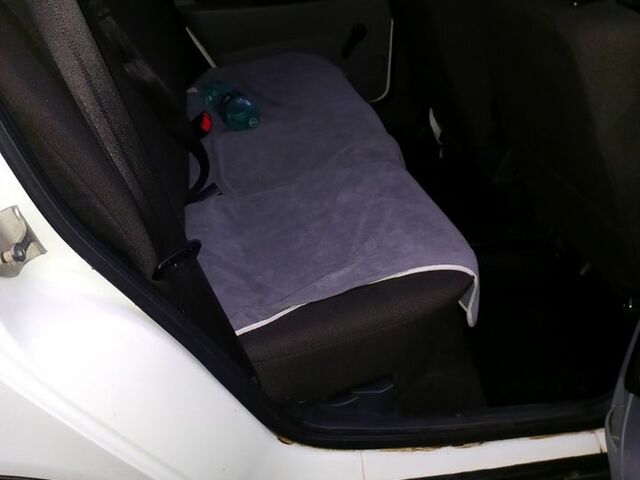 Белый ВАЗ Priora, объемом двигателя 1.6 л и пробегом 60 тыс. км за 3850 $, фото 13 на Automoto.ua