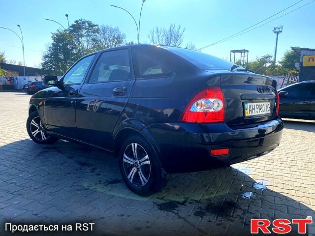 Чорний ВАЗ Priora, об'ємом двигуна 1.6 л та пробігом 134 тис. км за 2000 $, фото 3 на Automoto.ua