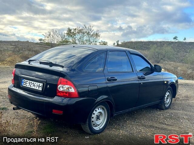 Черный ВАЗ Priora, объемом двигателя 1.6 л и пробегом 200 тыс. км за 2200 $, фото 1 на Automoto.ua