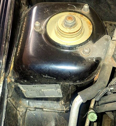 Чорний ВАЗ Priora, об'ємом двигуна 1.6 л та пробігом 132 тис. км за 3100 $, фото 11 на Automoto.ua