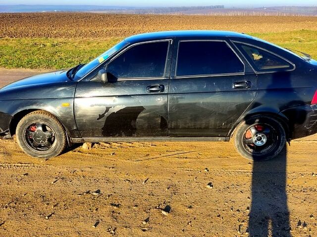 Чорний ВАЗ Priora, об'ємом двигуна 1.6 л та пробігом 221 тис. км за 1400 $, фото 10 на Automoto.ua