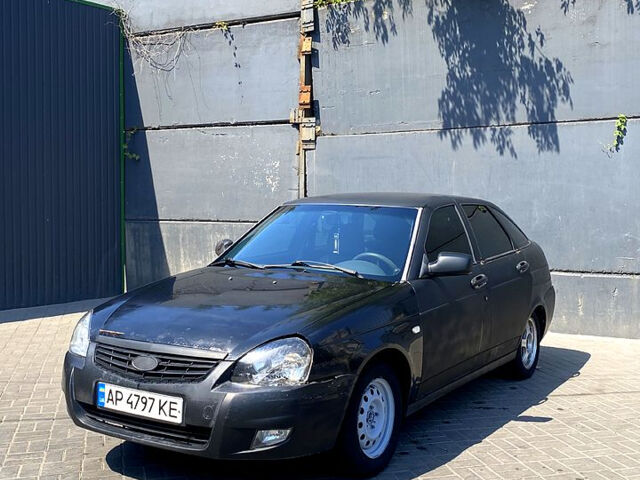 Черный ВАЗ Priora, объемом двигателя 1.6 л и пробегом 199 тыс. км за 1800 $, фото 1 на Automoto.ua