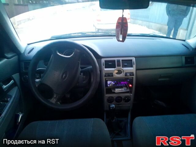 Черный ВАЗ Priora, объемом двигателя 1.6 л и пробегом 0 тыс. км за 2900 $, фото 8 на Automoto.ua