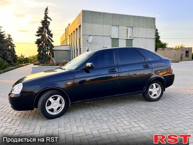 Черный ВАЗ Priora, объемом двигателя 1.6 л и пробегом 200 тыс. км за 2200 $, фото 11 на Automoto.ua