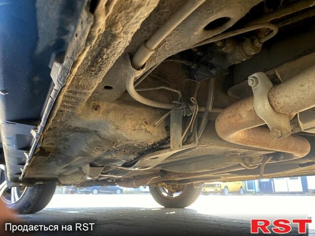 Чорний ВАЗ Priora, об'ємом двигуна 1.6 л та пробігом 134 тис. км за 2000 $, фото 11 на Automoto.ua