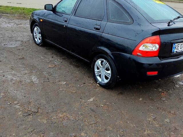 Чорний ВАЗ Priora, об'ємом двигуна 1.6 л та пробігом 111 тис. км за 1700 $, фото 2 на Automoto.ua