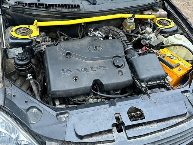 Черный ВАЗ Priora, объемом двигателя 1.6 л и пробегом 200 тыс. км за 2600 $, фото 7 на Automoto.ua