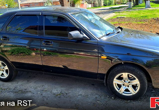 Чорний ВАЗ Priora, об'ємом двигуна 1.6 л та пробігом 132 тис. км за 3100 $, фото 4 на Automoto.ua