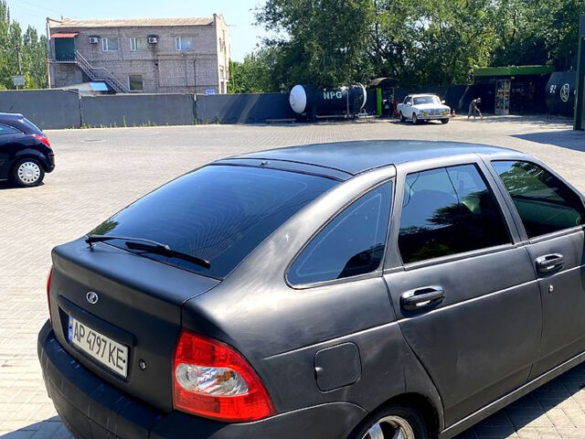 Черный ВАЗ Priora, объемом двигателя 1.6 л и пробегом 199 тыс. км за 1800 $, фото 3 на Automoto.ua