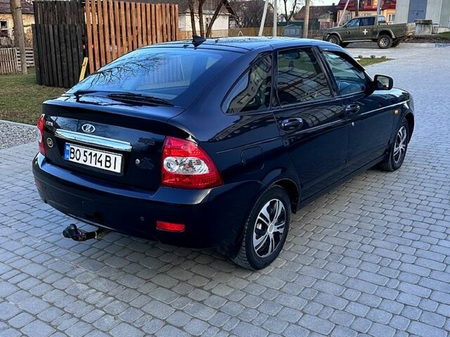 Черный ВАЗ Priora, объемом двигателя 1.6 л и пробегом 208 тыс. км за 2350 $, фото 9 на Automoto.ua