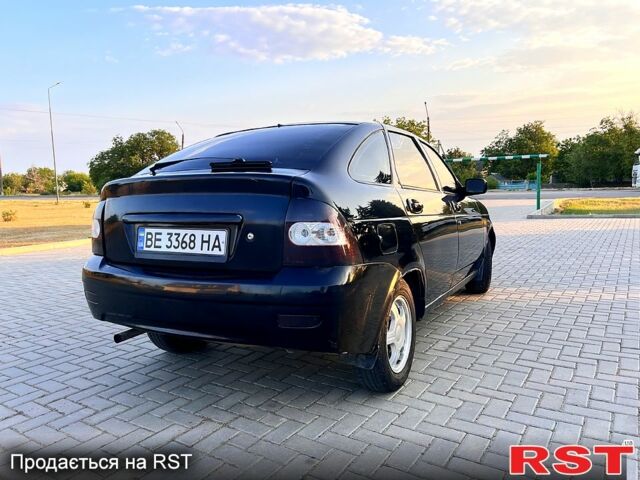 Черный ВАЗ Priora, объемом двигателя 1.6 л и пробегом 200 тыс. км за 2200 $, фото 3 на Automoto.ua