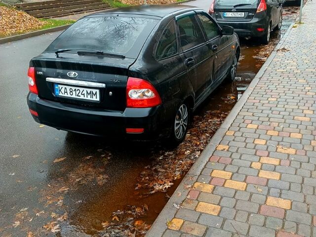 Черный ВАЗ Priora, объемом двигателя 1.6 л и пробегом 197 тыс. км за 2100 $, фото 3 на Automoto.ua