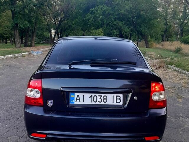 Черный ВАЗ Priora, объемом двигателя 1.6 л и пробегом 196 тыс. км за 1900 $, фото 5 на Automoto.ua
