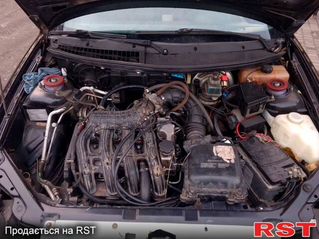 Черный ВАЗ Priora, объемом двигателя 1.6 л и пробегом 186 тыс. км за 2100 $, фото 8 на Automoto.ua