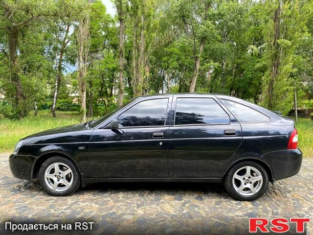 Черный ВАЗ Priora, объемом двигателя 1.6 л и пробегом 194 тыс. км за 2450 $, фото 1 на Automoto.ua