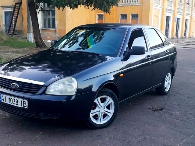 Черный ВАЗ Priora, объемом двигателя 1.6 л и пробегом 196 тыс. км за 1900 $, фото 1 на Automoto.ua