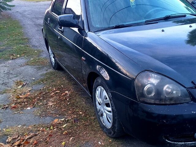 Черный ВАЗ Priora, объемом двигателя 1.6 л и пробегом 186 тыс. км за 2100 $, фото 1 на Automoto.ua