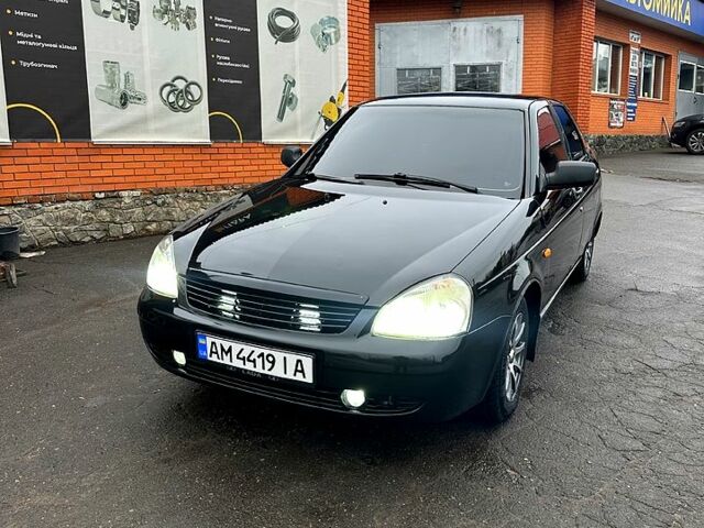 Черный ВАЗ Priora, объемом двигателя 1.6 л и пробегом 250 тыс. км за 3100 $, фото 1 на Automoto.ua