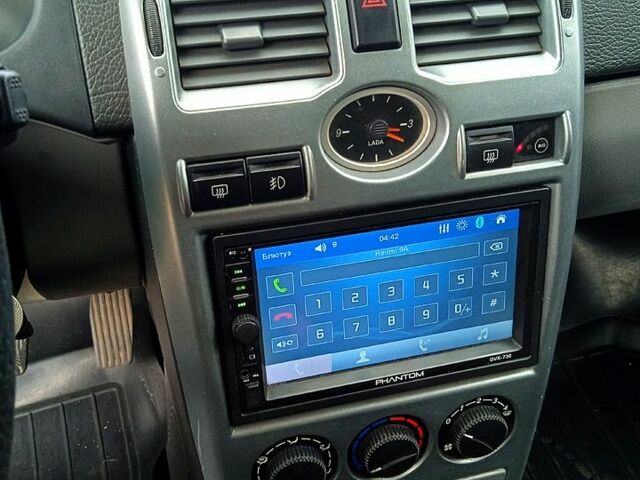 Чорний ВАЗ Priora, об'ємом двигуна 1.6 л та пробігом 157 тис. км за 3700 $, фото 9 на Automoto.ua