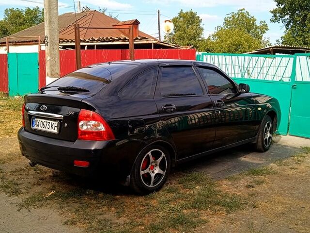 Чорний ВАЗ Priora, об'ємом двигуна 1.6 л та пробігом 157 тис. км за 3700 $, фото 5 на Automoto.ua