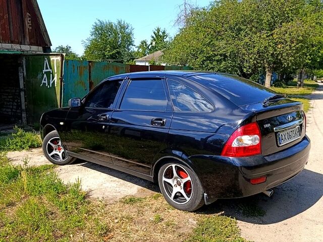 Черный ВАЗ Priora, объемом двигателя 1.6 л и пробегом 158 тыс. км за 3400 $, фото 1 на Automoto.ua