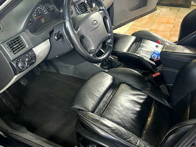 Чорний ВАЗ Priora, об'ємом двигуна 1.6 л та пробігом 260 тис. км за 4500 $, фото 5 на Automoto.ua