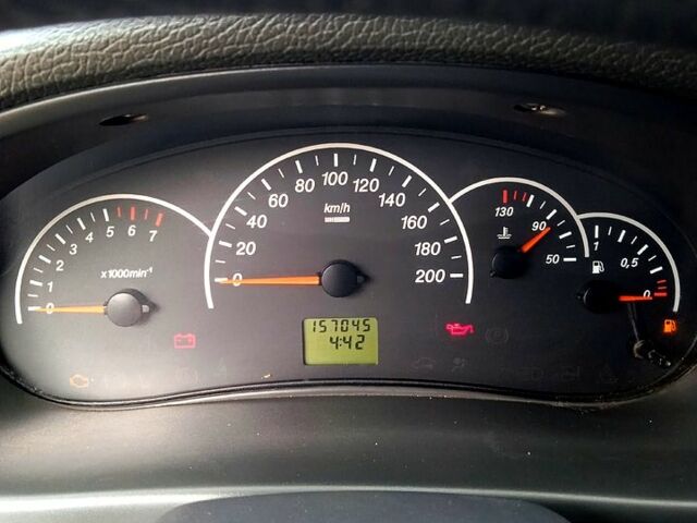 Чорний ВАЗ Priora, об'ємом двигуна 1.6 л та пробігом 157 тис. км за 3700 $, фото 10 на Automoto.ua