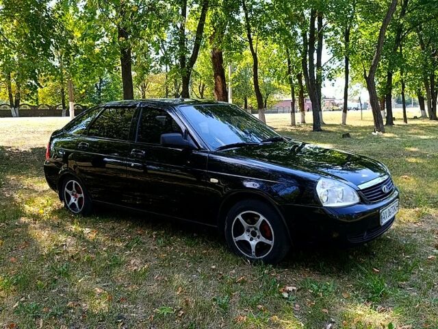 Черный ВАЗ Priora, объемом двигателя 1.6 л и пробегом 158 тыс. км за 3400 $, фото 7 на Automoto.ua