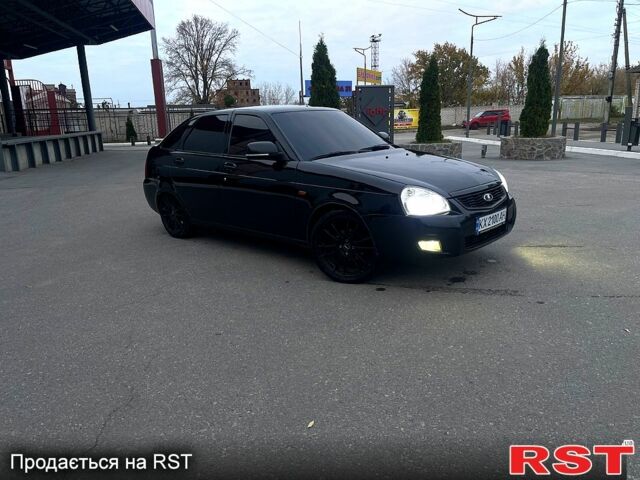 Чорний ВАЗ Priora, об'ємом двигуна 1.6 л та пробігом 260 тис. км за 4500 $, фото 2 на Automoto.ua