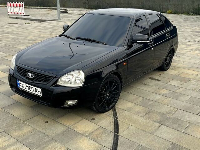 Чорний ВАЗ Priora, об'ємом двигуна 1.6 л та пробігом 260 тис. км за 4500 $, фото 11 на Automoto.ua