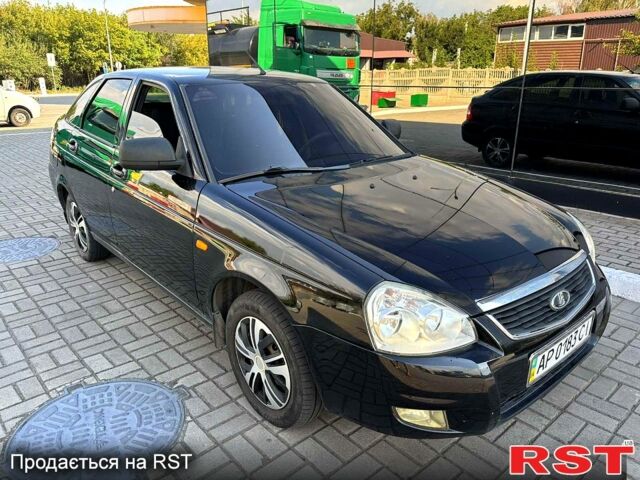 Черный ВАЗ Priora, объемом двигателя 1.6 л и пробегом 170 тыс. км за 3100 $, фото 5 на Automoto.ua